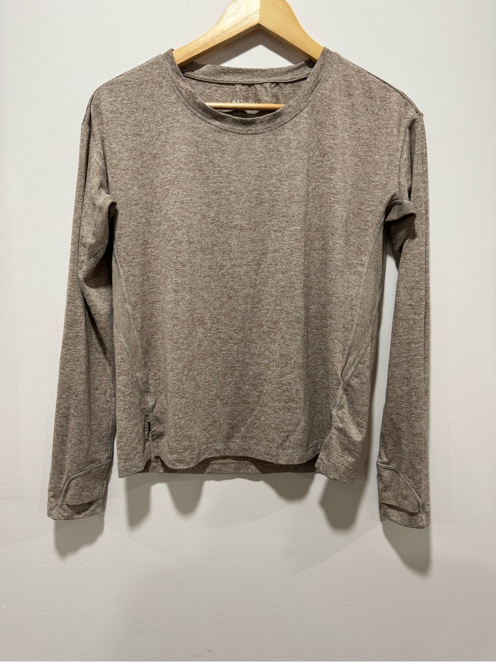 Athleta Heathered Gray Long Sleeve Thumbhole Active Top Lounge Size XS
